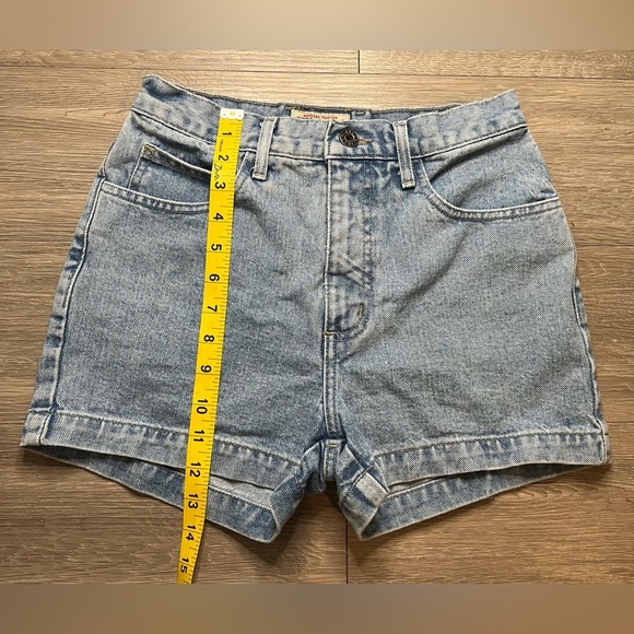 Guess Jeans Vintage Denim Shorts Women’s Size 28 100% Cotton High Rise Blue - Picture 5 of 7